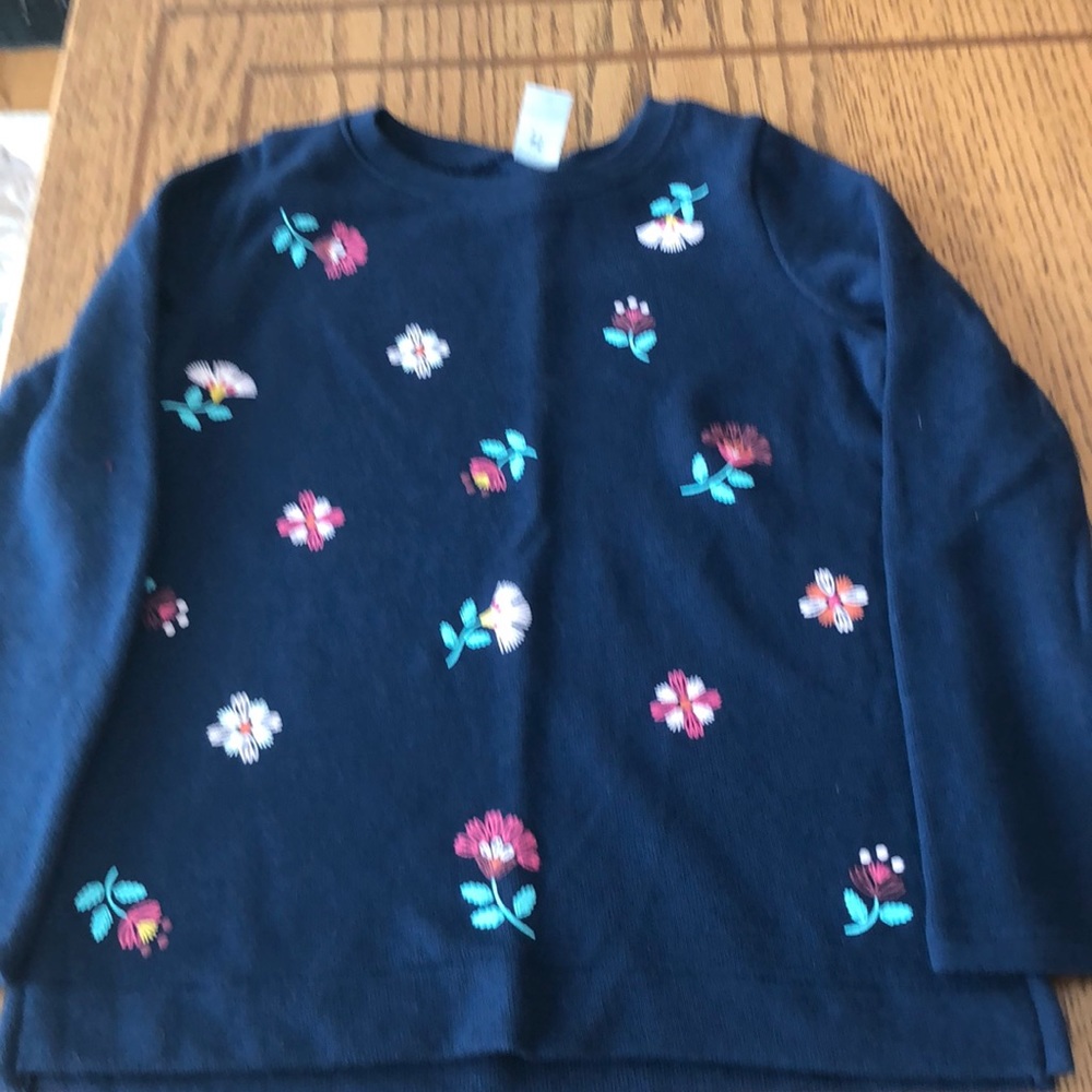 Girls Size 7 Sweatshirt